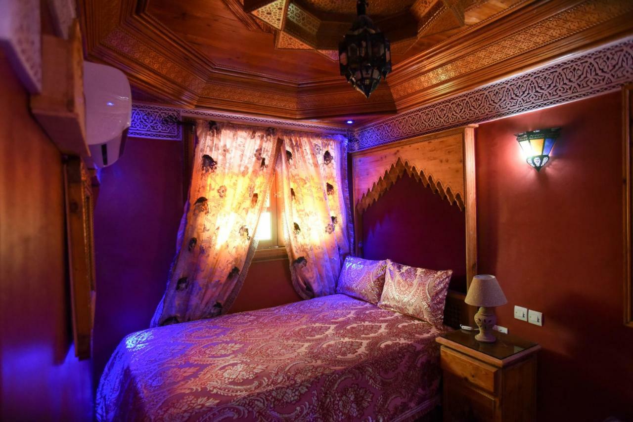 ホテル Riad Mehdi メクネス エクステリア 写真